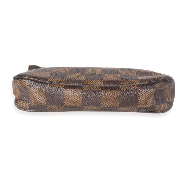 120114 stamp a2d6123c 1223 4fbc 8eb8 bfc27b908b73 Louis Vuitton Damier Ebene Mini Pochette Accessoires