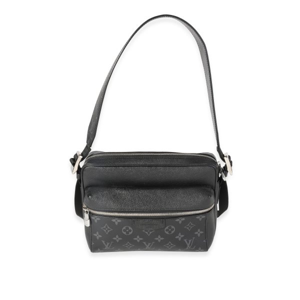 120220 fv Louis Vuitton Black Taigarama Monogram Eclipse Canvas Outdoor Messenger