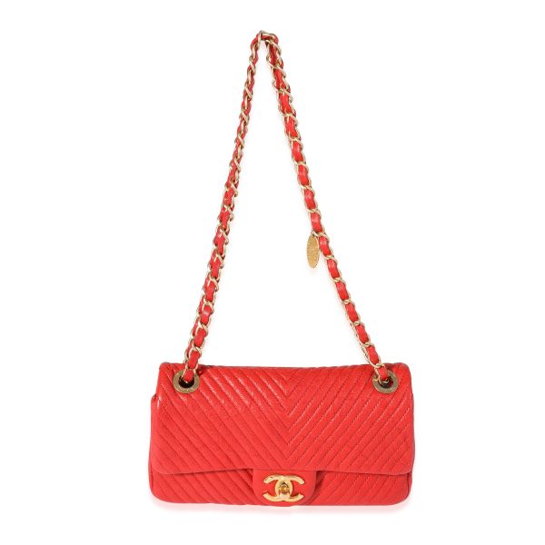 120471 bv 1a86ea5d c59e 4a79 a7ed c3266de8c422 Chanel Red Chevron Wrinkled Leather Mini Rectangular Medallion Flap Bag