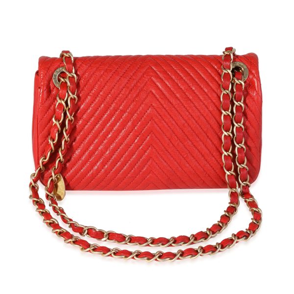 120471 pv b1dfac93 1e10 48b7 a580 e60b6f4dcfc9 Chanel Red Chevron Wrinkled Leather Mini Rectangular Medallion Flap Bag