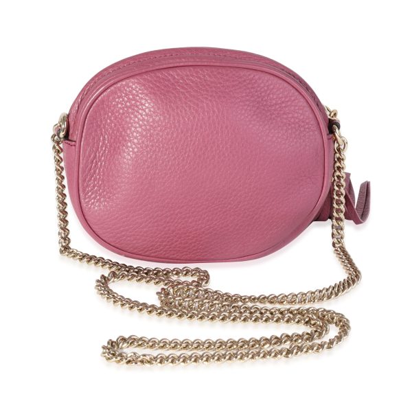 120479 pv 58b82e36 f61a 495c 8068 946836599374 Gucci Mauve Pebbled Leather Mini Soho Chain Bag