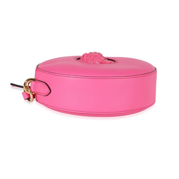 120844 clasp b65984e6 a881 48bb a76e 354bb675fc87 Versace Fuchsia Leather La Medusa Round Camera Bag