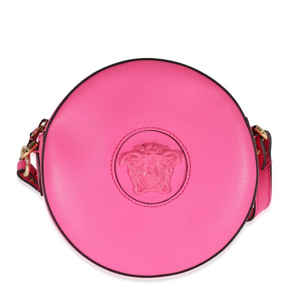 120844 fv 92fbe61e 5c65 456c ba50 40284c6b25e9 Versace Fuchsia Leather La Medusa Round Camera Bag