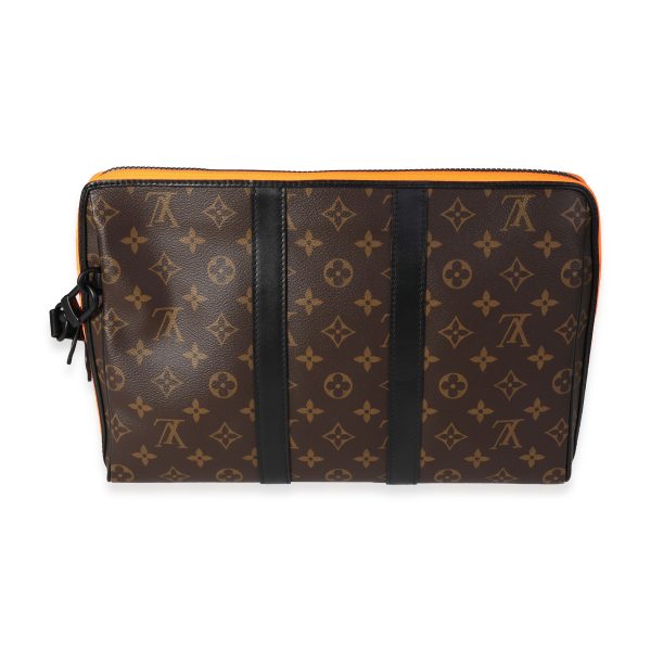 120910 pv bebf8865 926e 4d67 a22f 7c8b32a64753 Louis Vuitton Monogram Canvas Cartoon Zoom With Friends Keepall Pouch