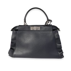 121228 fv ff9d067b 86b5 4de3 b2bb 0fb6276c1760 Salvatore Ferragamo Shoulder Bag Gancini Leather Black