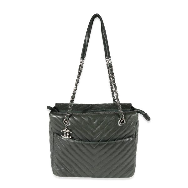 121628 fv 74fd16ca d679 41f6 b596 5c8b49275999 Chanel Olive Green Chevron Quilted Lambskin Surpique Tote