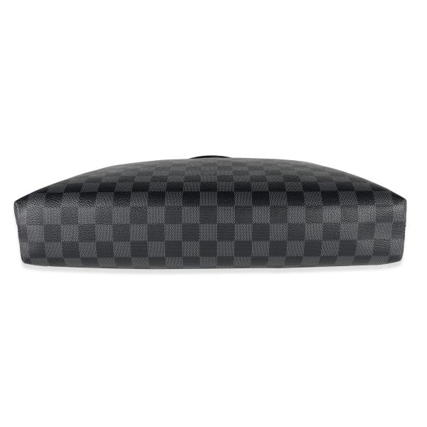 122053 box c25ee760 2f42 40b1 adc4 eec21188f2f8 Louis Vuitton Damier Graphite Porte Documents Jour NM