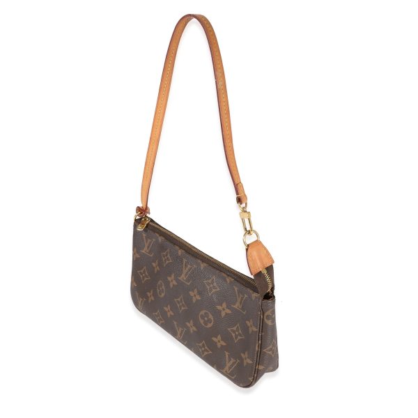 122120 sv 98644d6e 8a2e 4bc0 88ac a36bcc1918e3 Monogram Canvas Pochette Accessoires