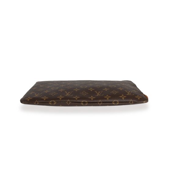 122648 box cb4c4ac4 9a9b 4d9c 9e43 65d37962553d Louis Vuitton Monogram Canvas Etui Voyage MM