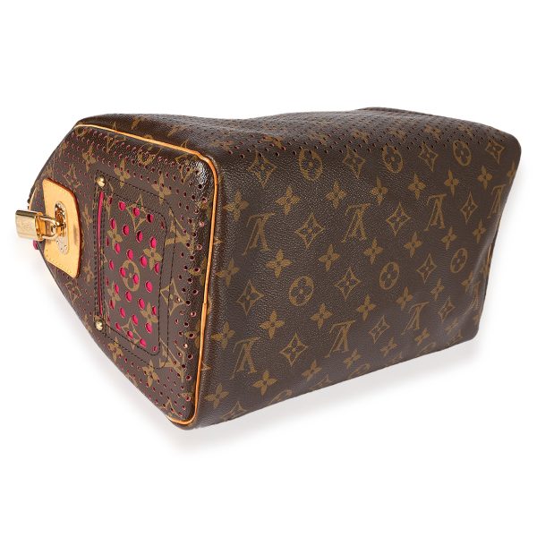 123082 clasp 3b381dbc 56cf 4645 a8ef bfffdca80350 Louis Vuitton Limited Edition Monogram Canvas Perforated Speedy 30