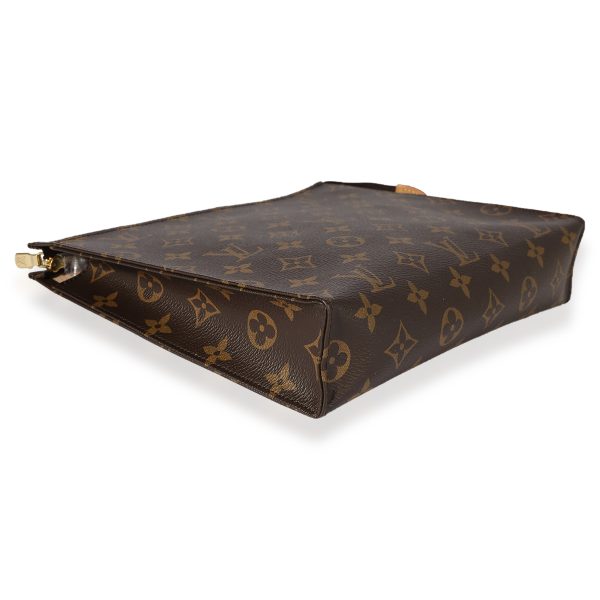 123270 clasp Louis Vuitton Monogram Canvas Toiletry Pouch 26