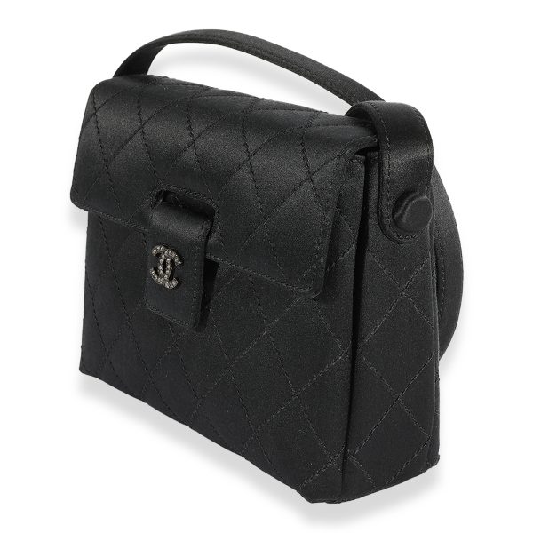 124210 sv Chanel Vintage Black Quilted Satin Evening Bag