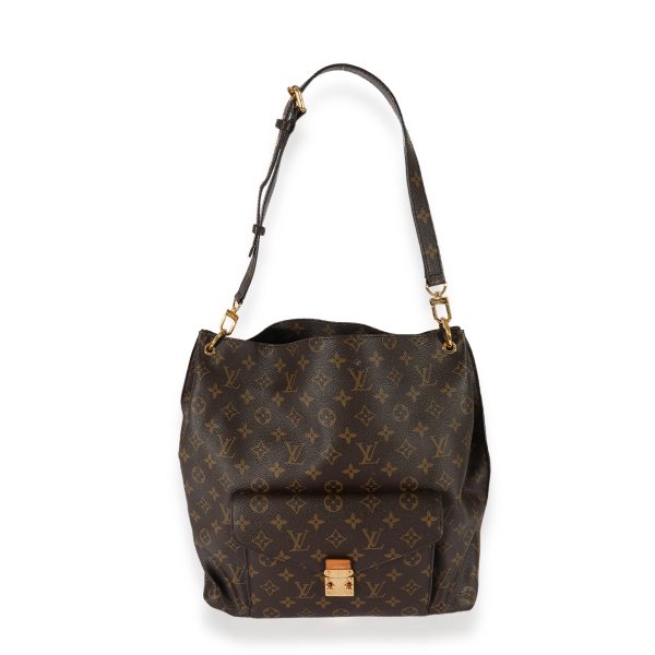 125135 bv c79a8db7 b3aa 442c b258 ebe0f7a5ed20 Louis Vuitton Monogram Canvas Metis Hobo