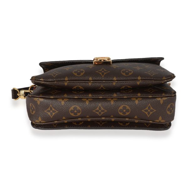 125184 stamp Louis Vuitton Monogram Pochette Metis Shoulder Bag