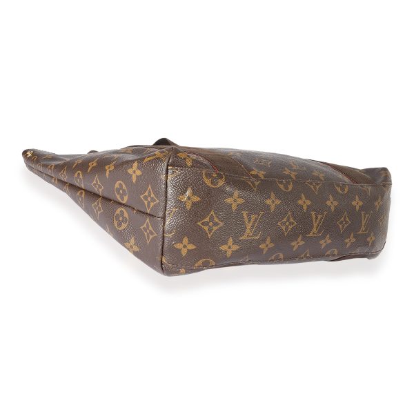 125215 pv Louis Vuitton Monogram Canvas Beaubourg Tote