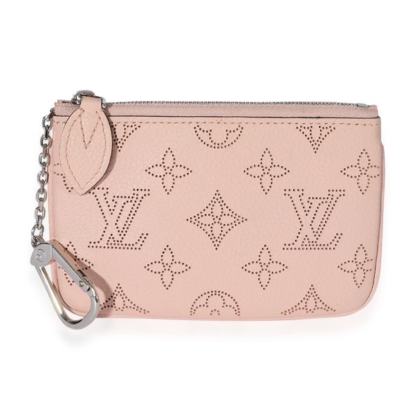 125239 fv 692cdc37 6fa8 42b8 ae43 783e2ae54e20 Louis Vuitton Magnolia Mahina Key Pouch