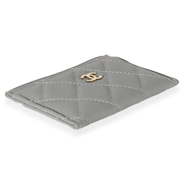 125300 clasp 17a3130f f279 4b05 8bb1 c6b01f8af296 Chanel CC Caviar Grey Classic Card Holder