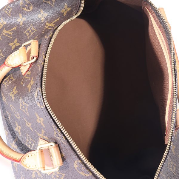 125610 bv 2c46faa7 2f2e 441c 9077 ab8f724c8fda Louis Vuitton Monogram Canvas Speedy Bandoulière 35