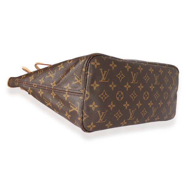 125628 pv 787fc545 d866 4e1a 9371 c54a293ab3ab Louis Vuitton Monogram Canvas Sydney V Neverfull MM