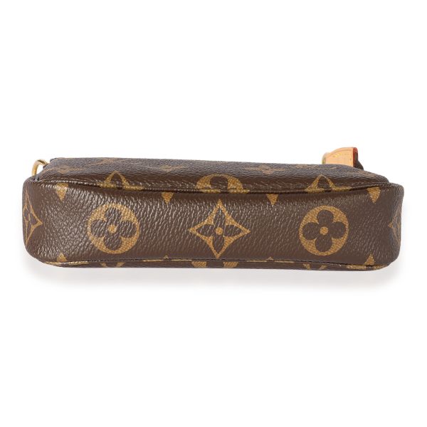 125667 stamp Louis Vuitton Monogram Canvas Mini Pochette Accessoires