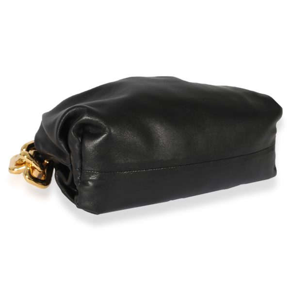 125892 clasp 99fb5cd7 391e 4ffc 9a8e 9be82d5f398c Bottega Veneta Black Lambskin Chain Pouch