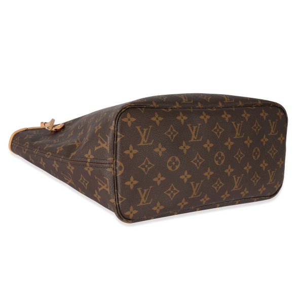 128069 clasp 18f109b3 bf19 4523 abda 84acdd9554c5 Louis Vuitton Monogram Canvas Neverfull MM