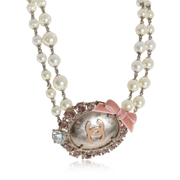 129057 fv 428e8ebe 30b9 4d87 adfa d4b41199f579 Chanel 2008 Cruise Sautior Faux Pearl Silver Tone Necklace