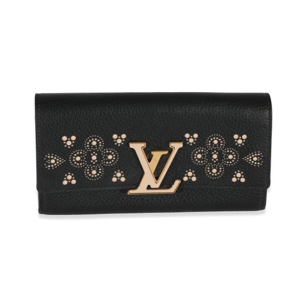 129224 fv Louis Vuitton Black Leather Capucines Wallet