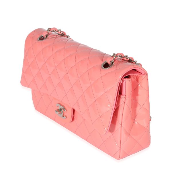 129386 sv 229d291e 378d 42f1 80d6 d3eb9495241f Chanel Pink Patent Medium Classic Double Flap Bag