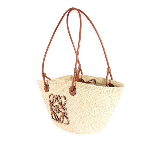 129567 sv f8ee26d2 2eb4 4422 9192 36e9426c47ec Loewe Raffia Small Anagram Basket Tote