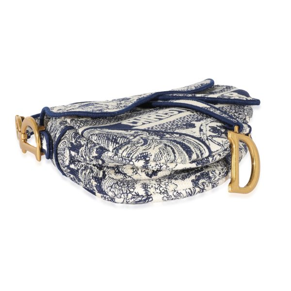 129597 clasp a2566c90 a9d2 44f4 a25e ad632df47fc1 Christian Dior Blue Toile de Jouy Embroidery Saddle Bag