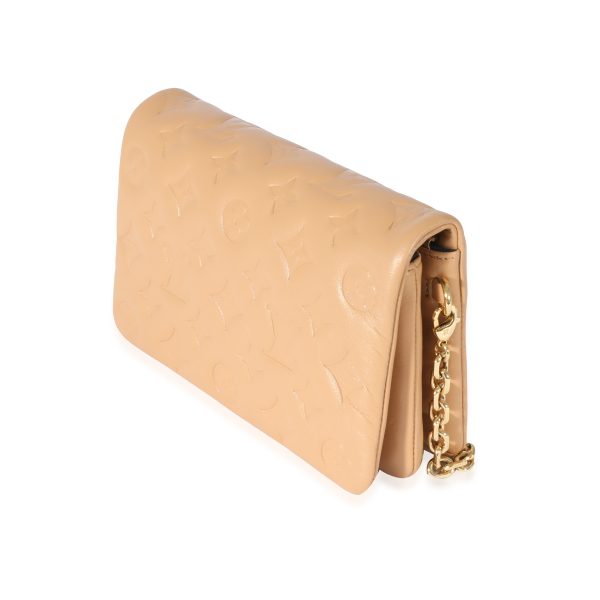 129645 sv 3225c409 dbf2 439a b496 e091ca855a20 Louis Vuitton Camel Lambskin Pochette Coussin