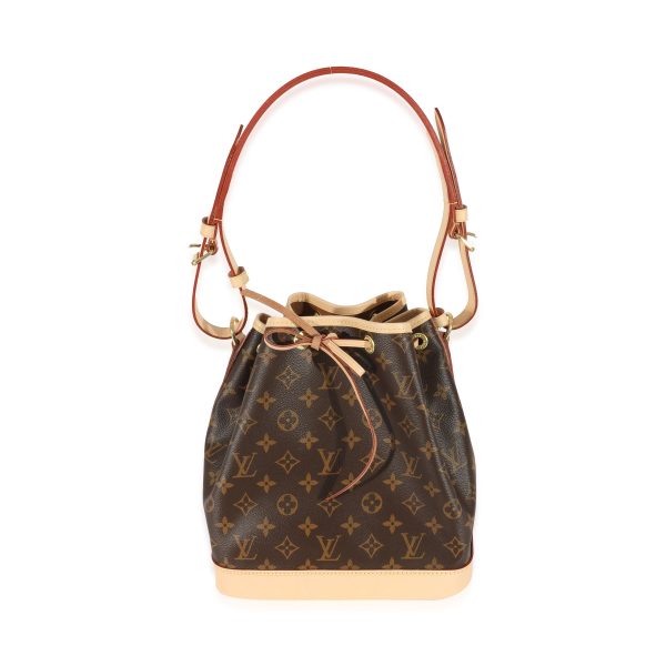 129710 clasp Louis Vuitton Monogram Canvas Petit Noe NM