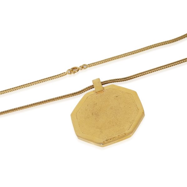 129965 clasp Chanel Vintage Double CC Logo Octagon Pendant on Woven Chain Gold Plated