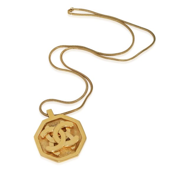 129965 pv Chanel Vintage Double CC Logo Octagon Pendant on Woven Chain Gold Plated