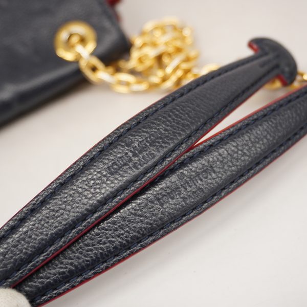 13 Louis Vuitton Shoulder Bag Vavin Empreinte PM Marine Rouge