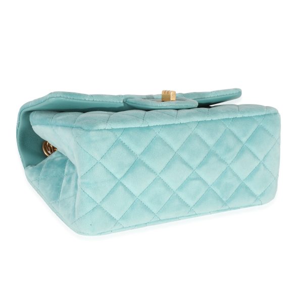 130119 clasp aa553afc 0af3 417e 9db5 e4d2eb04f647 Chanel Blue Quilted Velvet Mini 255 Reissue 224 Flap Bag