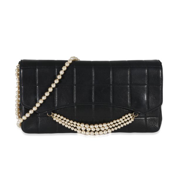 130284 fv Chanel Vintage Black Lambskin Square Quilted Pearl Chain Clutch