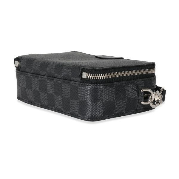 130303 box 8f9f5861 7ca0 46f4 bb65 149a1d0f14f7 Louis Vuitton Damier Graphite Canvas Alpha Wearable Wallet