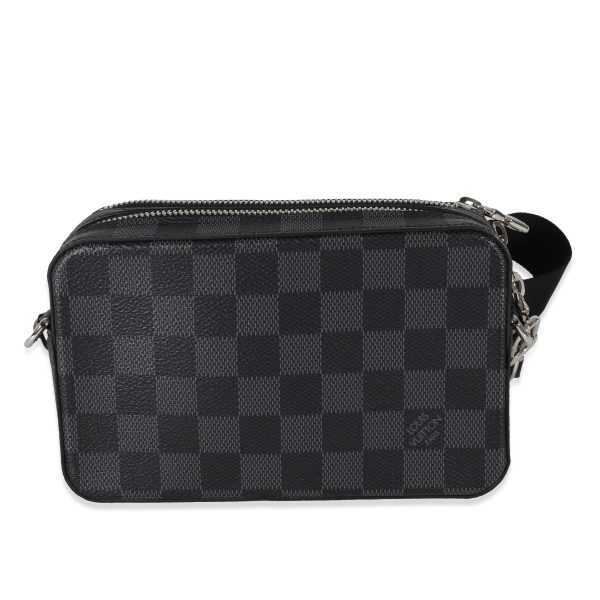 130303 pv e947ce75 9725 4c5c 9a5d 78d46626bc42 Louis Vuitton Damier Graphite Canvas Alpha Wearable Wallet