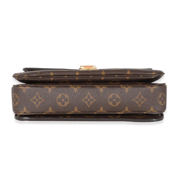 130747 stamp Louis Vuitton Monogram Canvas Pochette Metis