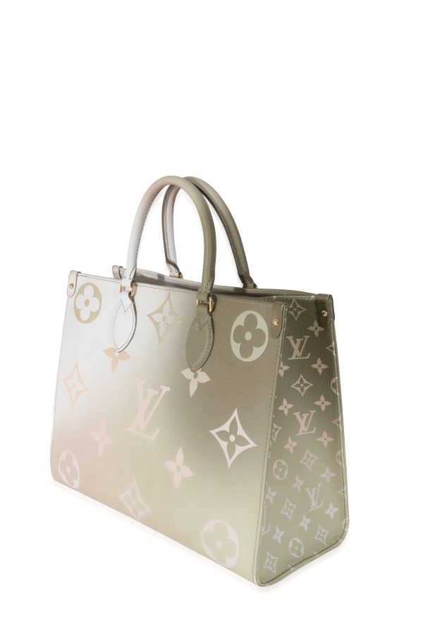 130960 sv Louis Vuitton Sunset Kaki Monogram Giant Canvas OnTheGo MM