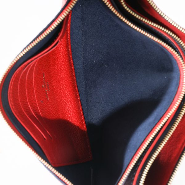 131352 ad2 Louis Vuitton Marine Rouge Empreinte Double Zip Pochette