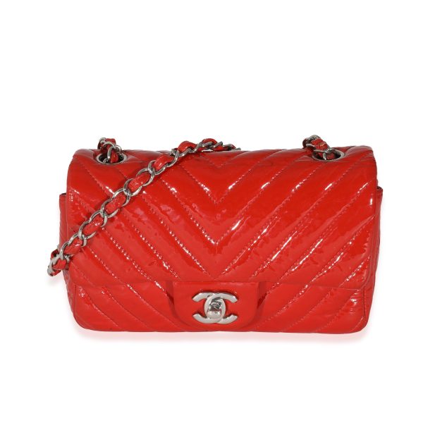 131588 fv 44278ced 74c0 4c22 bbc3 fd9416a09fd9 Chanel Red Patent Chevron Mini Rectangular Classic Flap