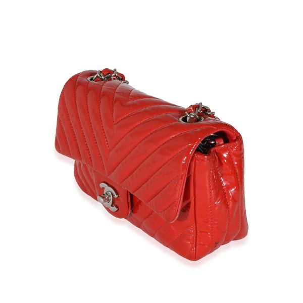 131588 sv 572fb711 355f 4abb 8b29 789cdd842b04 Chanel Red Patent Chevron Mini Rectangular Classic Flap