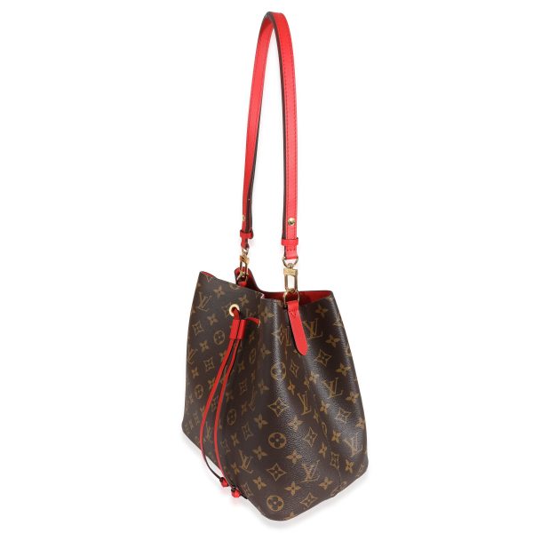 131839 sv 5b7133cd 9d30 441a 9fe8 d3c2c5daa641 Louis Vuitton Monogram Canvas Poppy NéoNoé