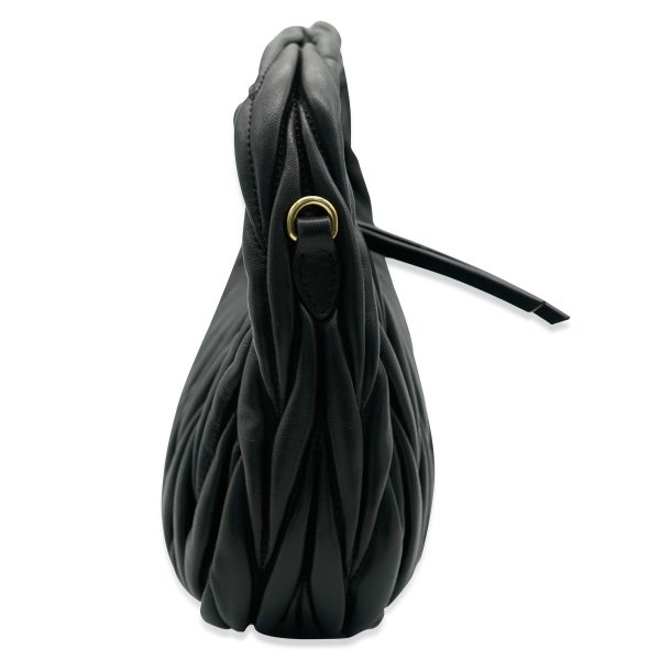 131958 av 1cc0bec2 1340 45b1 8bd7 7c92bb1a9d9d Miu Miu Black Matelassé Nappa Mini Wander Hobo Bag