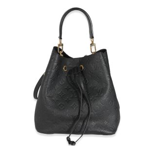 132059 fv dec4aa5b c7a8 424e b6b7 9c32923de16a Prada Padded Nylon Handbag Nero Black