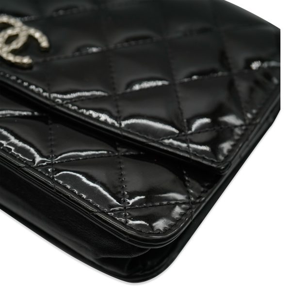 132107 ad2 Chanel Black Patent Brilliant Wallet On Chain