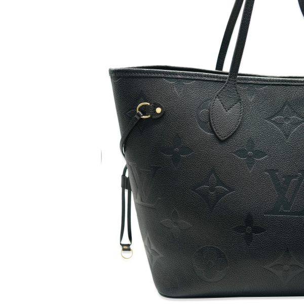 132118 box Louis Vuitton Black Monogram Empreinte Neverfull MM